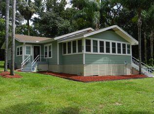 17750 Lipsey Rd, Dade City, FL 33523