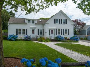 34 Camp St, Hyannis, MA 02601