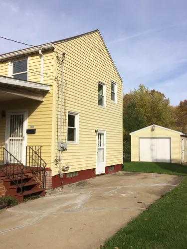 1234 Pike St Photo 1