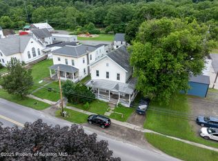 989 Main St, New Milford, PA 18834