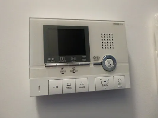 Rented by Bohemia Realty Group | media 20