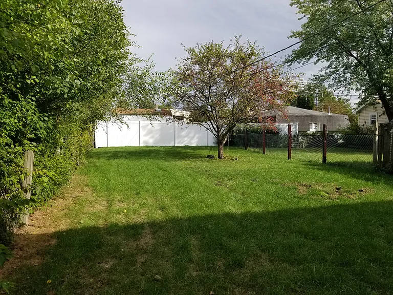 409 N Gerard Ave — Photo 15