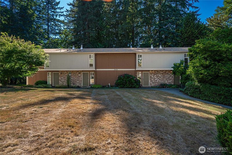 4th image of 7409 Fairview Road SW #7C/18