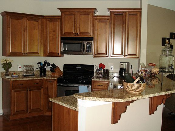 3rd image of 7525 Kane Ct