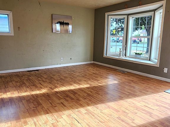 5th image of 1515 N 17th Ave