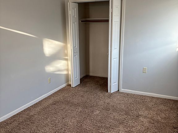 4th image of 432B Lockwood St #B