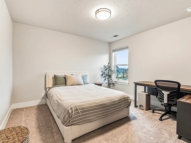 1843 E Knobcone Dr — Photo 15