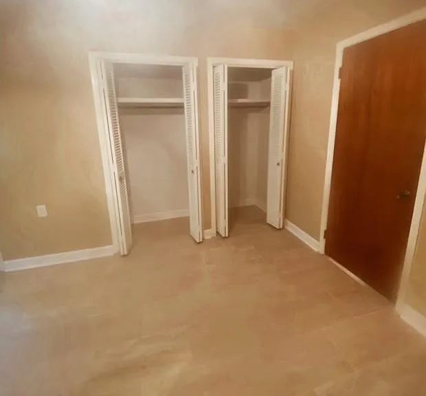 306 Mittie St — Photo 27