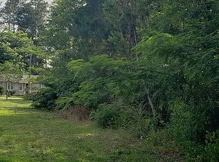 17081 Barnes Dr, Laurinburg, NC 28352