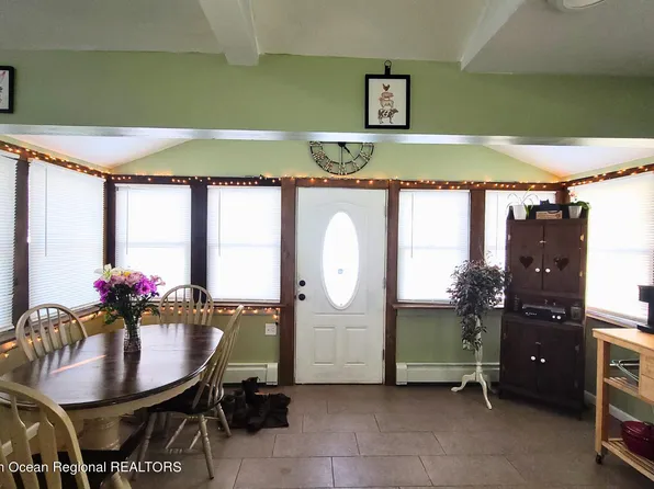 316 Holly Boulevard, Bayville, NJ 08721