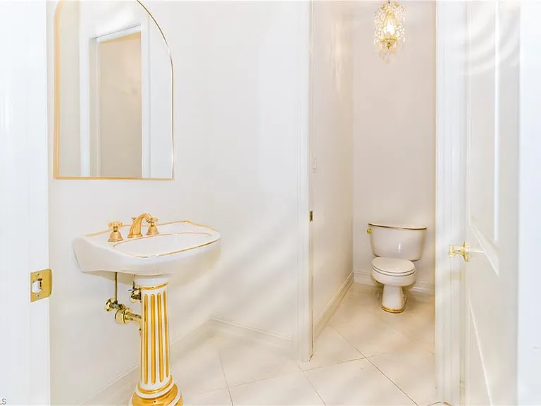 6599 Glen Arbor Way — Photo 28