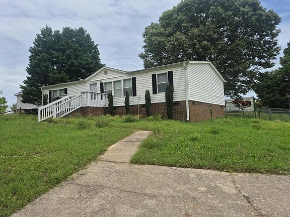2nd image of 306 Walnut Crest Ct