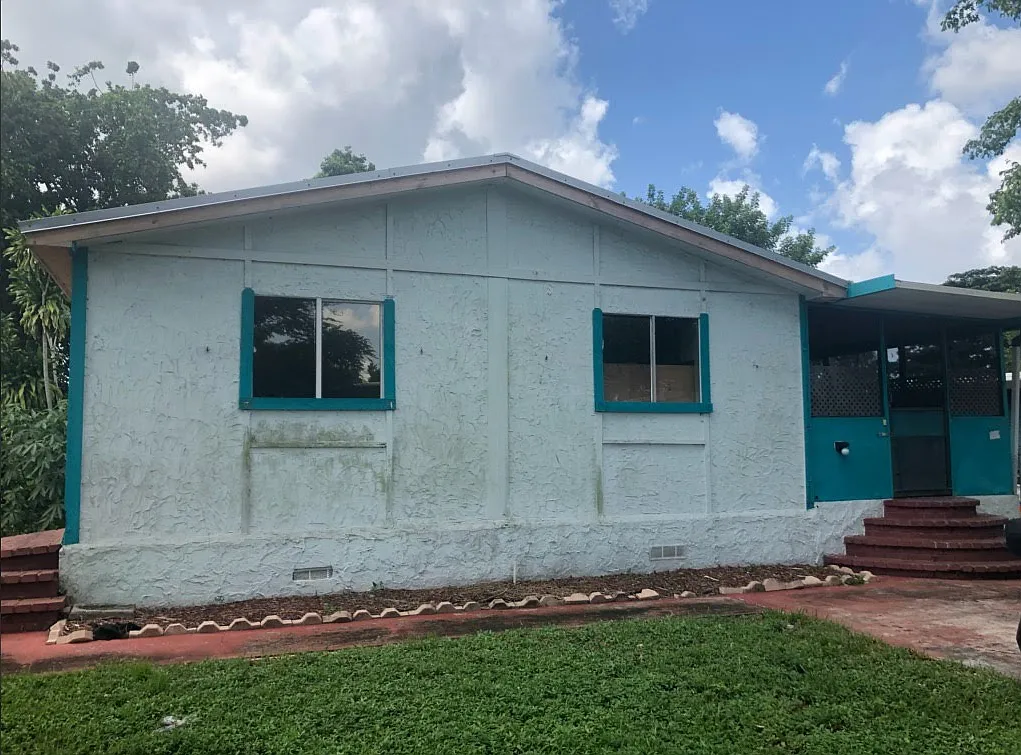 1 bed, 320 sqft, $650 — Photo 4
