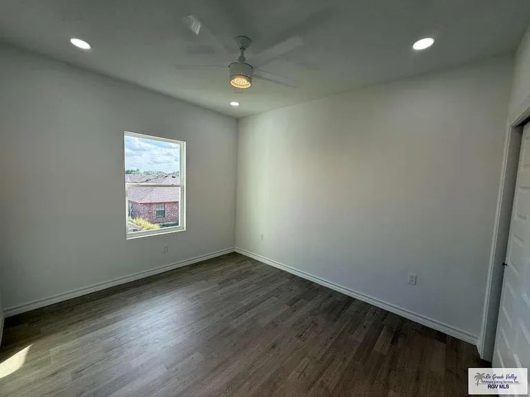 5160 Alexa Rd — Photo 12