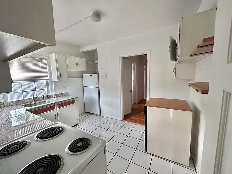 1208 S Cleveland St #TOP FLOOR — Photo 8