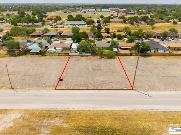 307 Wildrose Ln #D, Brownsville, TX 78520