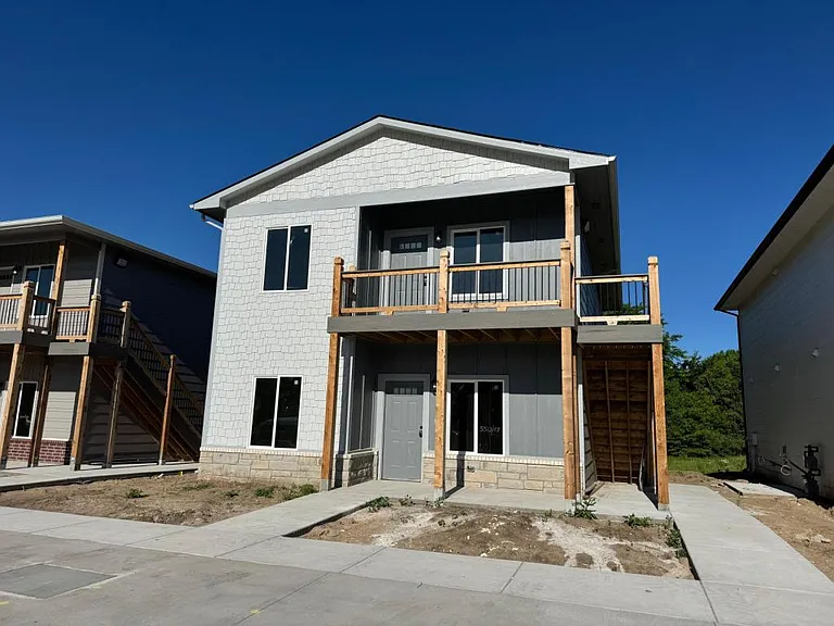 5501 N Bressler Dr #5507 — Photo 1