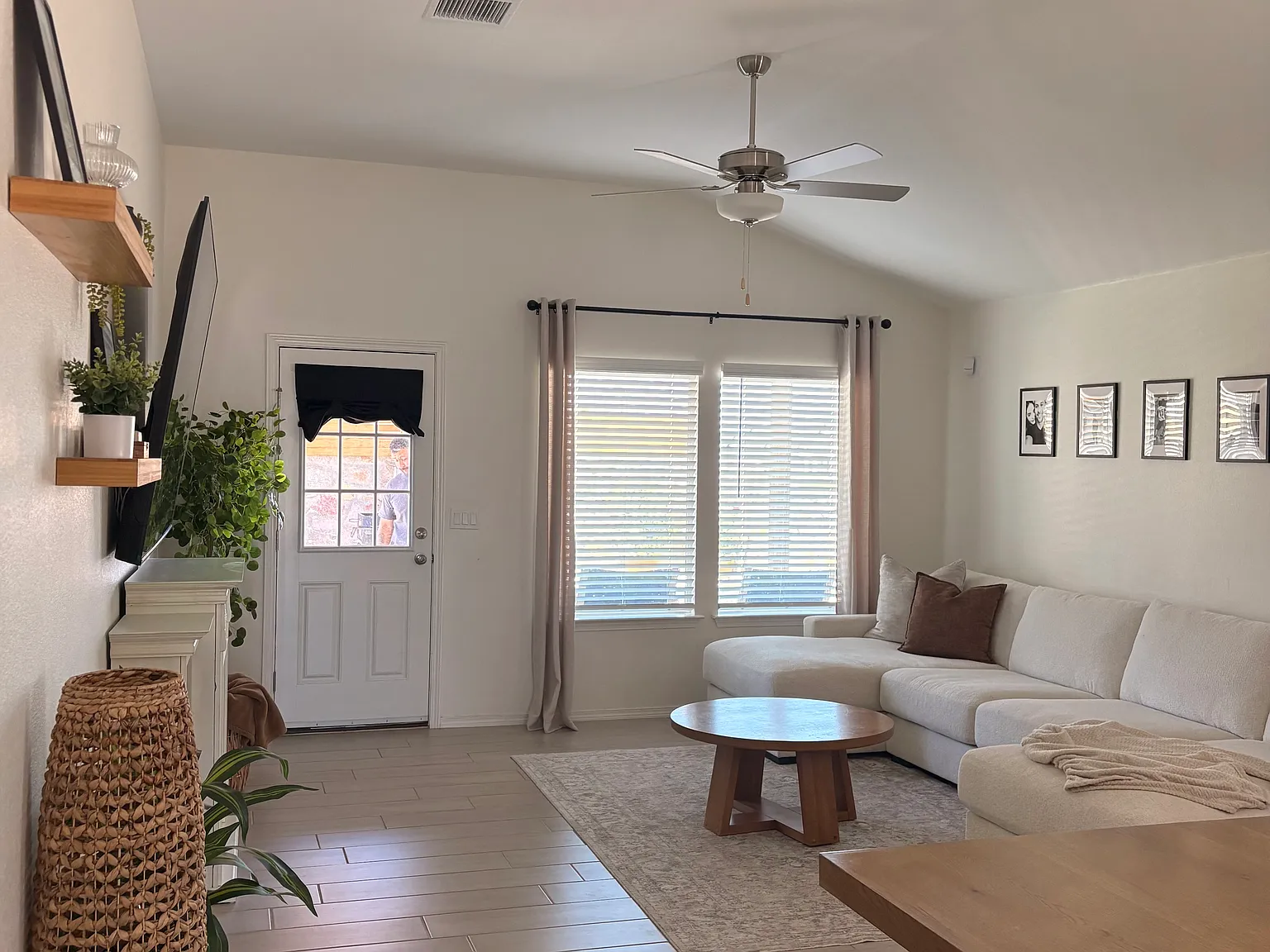 4 bed, 1487 sqft, $1,950 — Photo 4