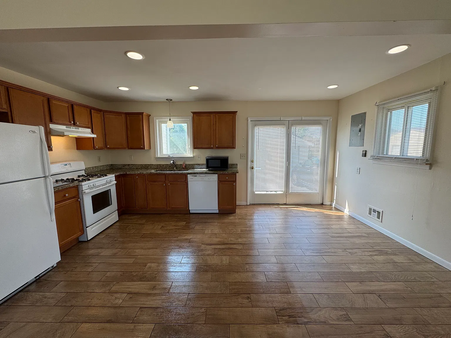13748 Gander Ave — Photo 3