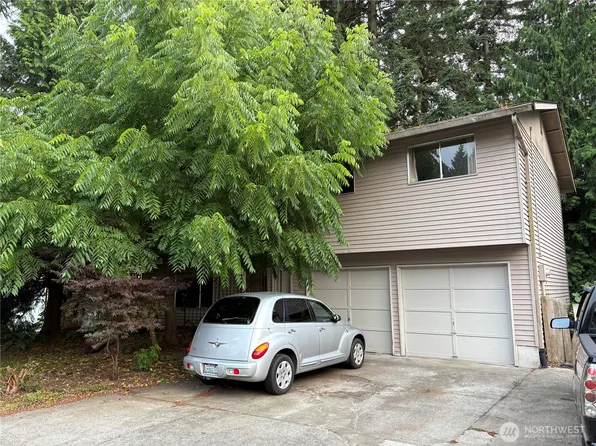 17628 Palomino Drive, Bothell, WA 98012