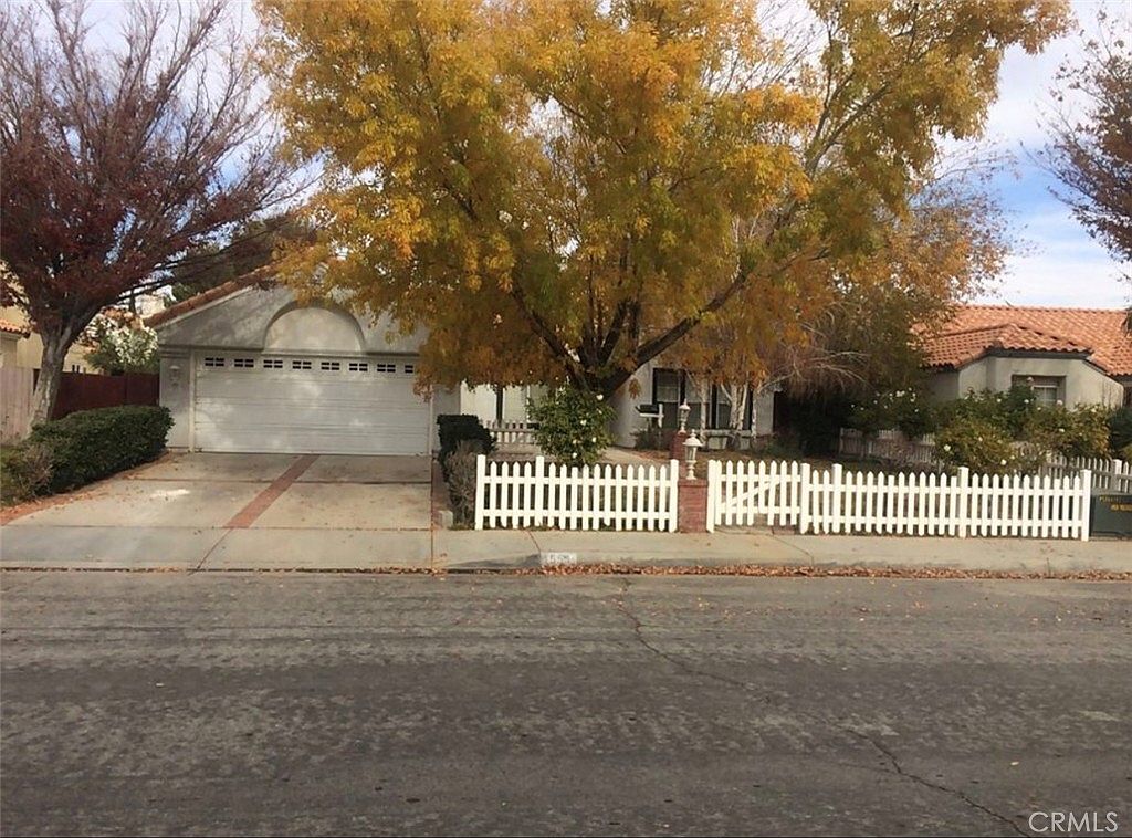 1559 Kings Rd, Palmdale, CA 93551 Zillow