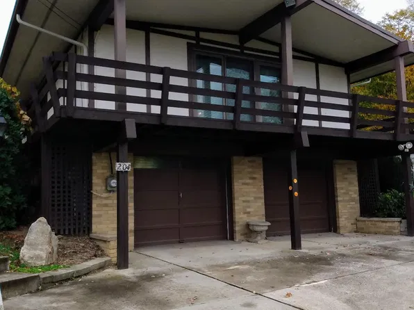 204 Kerr Dr, Johnstown, PA 15904