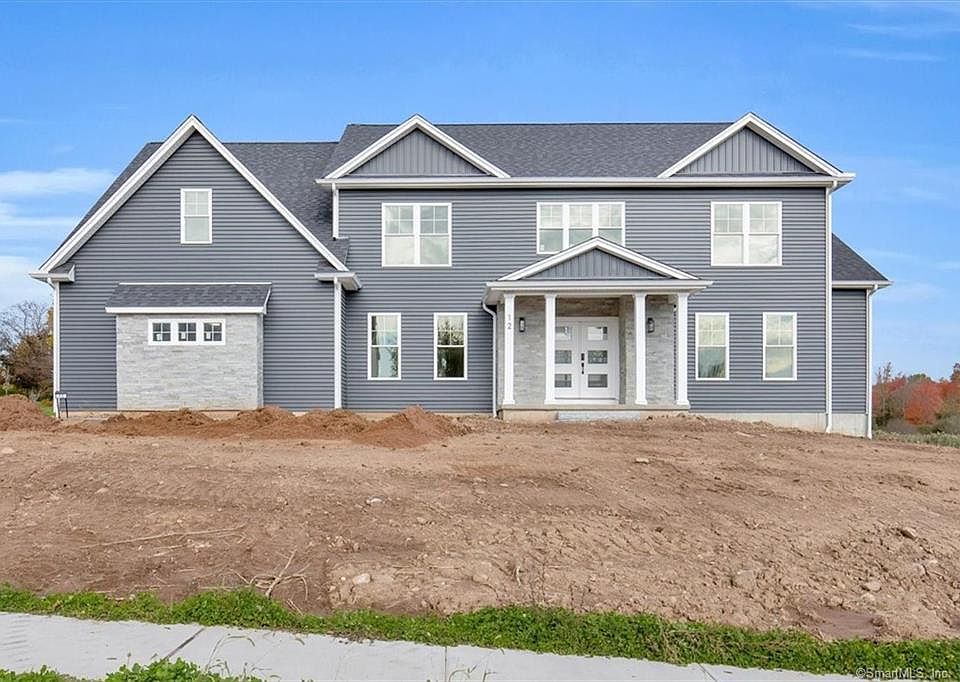 1st image of 12 Stallion Drive