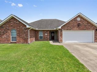 2222 Alexa Ln, Sulphur, LA 70663