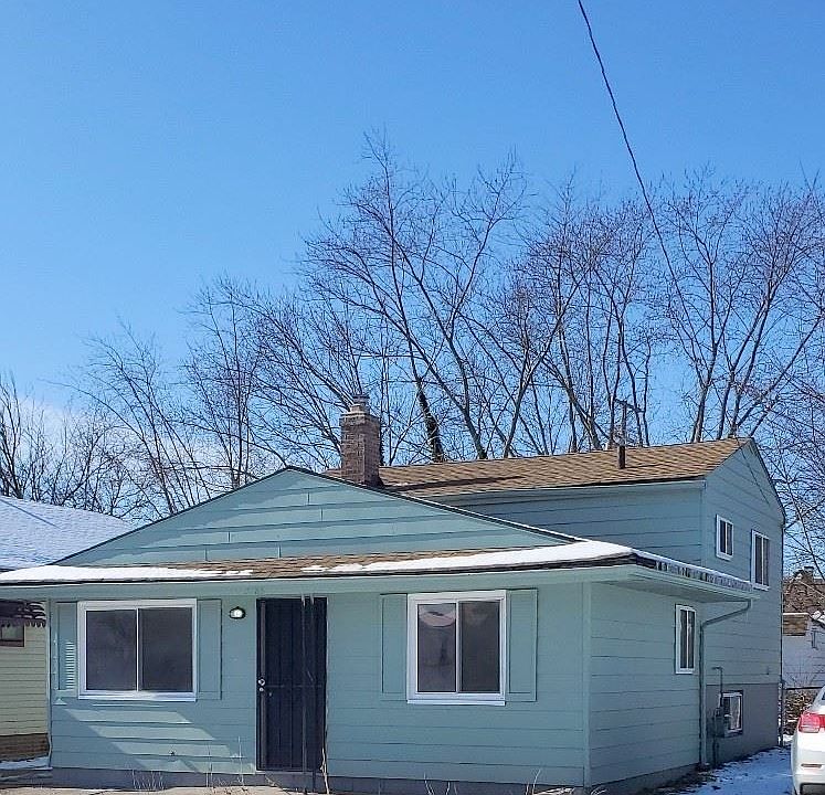1st image of 3788 E 142nd St