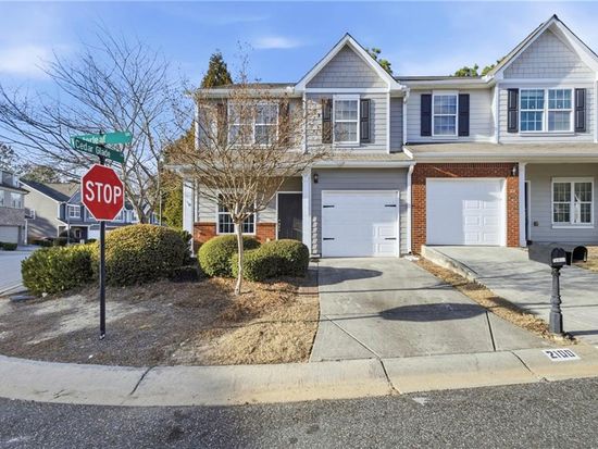 2100 Waterleaf Dr, Buford, GA 30519