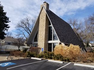 7427 W 102nd Ct, Overland Park, KS 66212