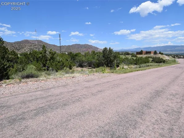 137 Wild Rose Dr, Canon City, CO 81212