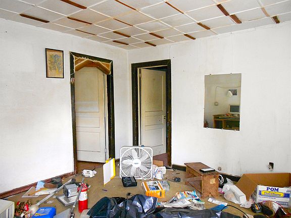 2nd image of 7317 Glen Manor Dr