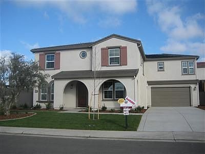 2nd image of 2205 Wild Plains Cir