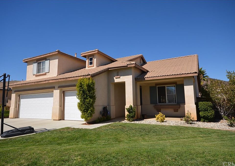 1st image of 35796 Country Park Dr