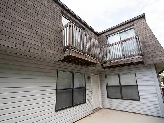 4th image of 2301 W Michigan Ave APT 34