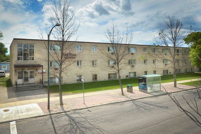 690 Jefferson Ave, Winnipeg, MB R2V 0P6 Zillow