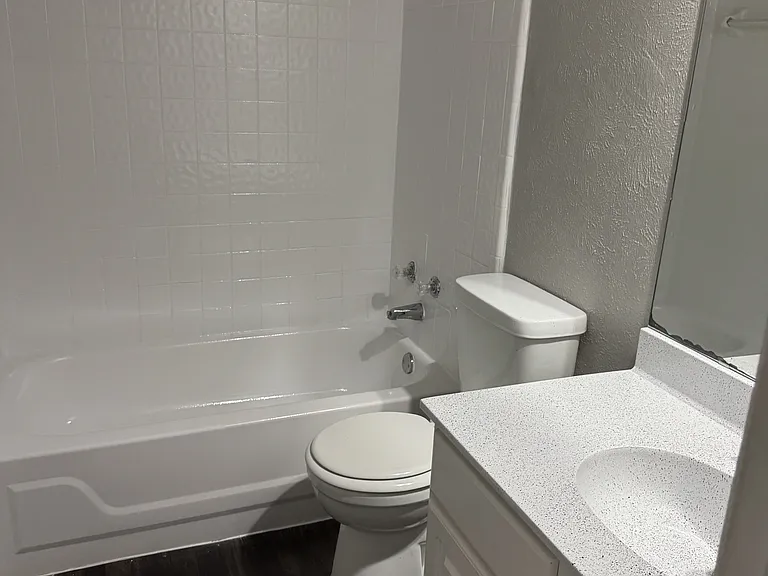 5976 Westcreek Ct N — Photo 5