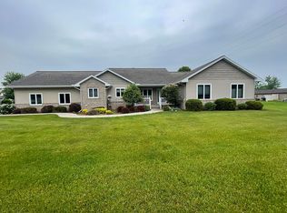 102 Lovett Ln, Standish, MI 48658