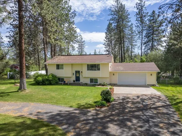 11475 W Tamarac Ln, Nine Mile Falls, WA 99026