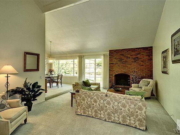 3rd image of 2695 Great Smokey Ct