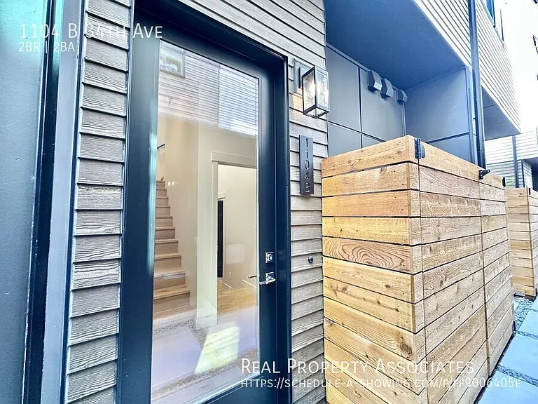 1104B 34th Ave — Photo 11