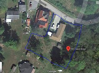 240 Florence St, Lumberport, WV 26386