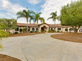 357 White Horse Ln, Fallbrook, CA 92028