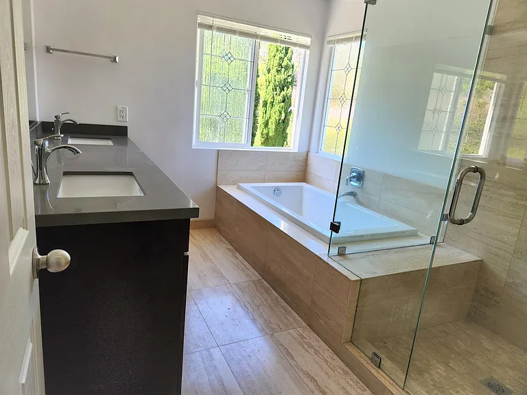 4316 Calle Mar De Ballenas — Photo 35