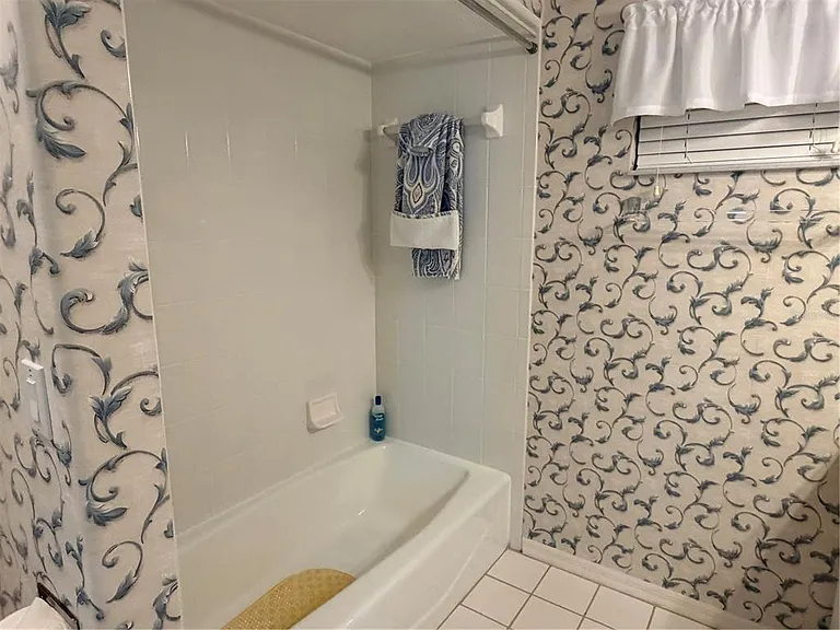 6617 Seven Pines Dr — Photo 30
