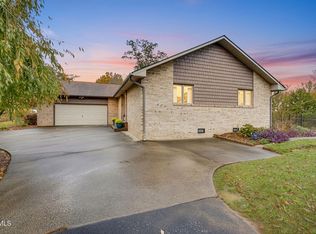 4682 Old Stage Rd, Kingsport, TN 37664