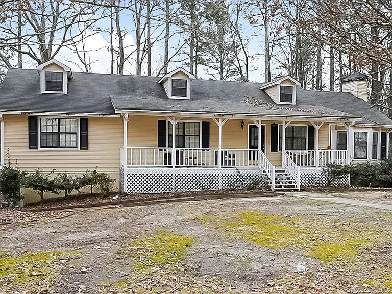 1767 Annette Ct — Photo 1