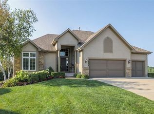 16576 S Lawson St, Olathe, KS 66062