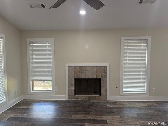3rd image of 4172 Denton Dr